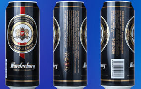 品尝德国沃德古堡黑啤酒