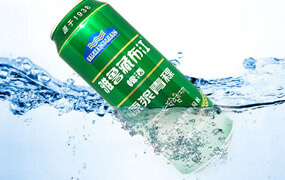 品尝雅鲁藏布江啤酒